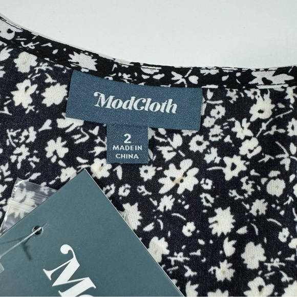 New ModCloth Just Gotta Have It Mini Dress Black flowers - Picture 5 of 7